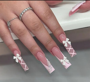 Pretty Nails: Tied Up