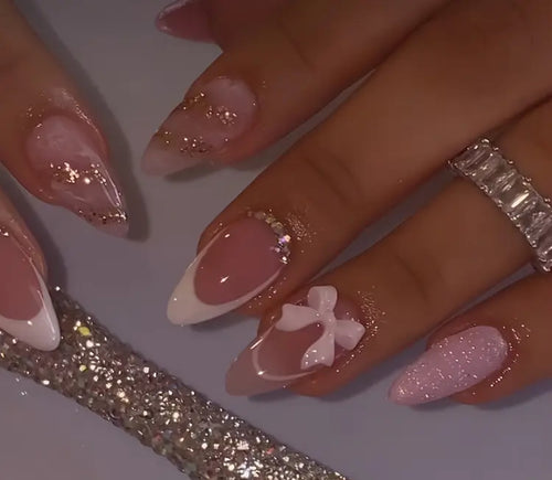 Pretty Nails: Prosecco