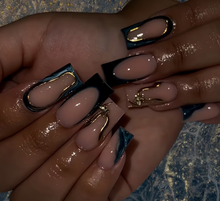 Load image into Gallery viewer, Pretty Nails: Classy Gal