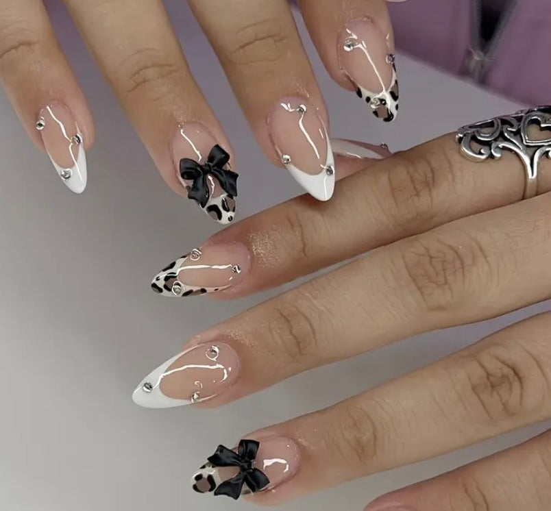 Pretty Nails: Cheetah Girl