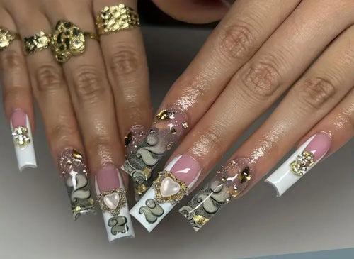 Pretty Nails: Money Baby