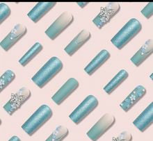 Load image into Gallery viewer, Pretty Nails: Serene