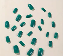 Load image into Gallery viewer, Pretty Nails: Winto Mint