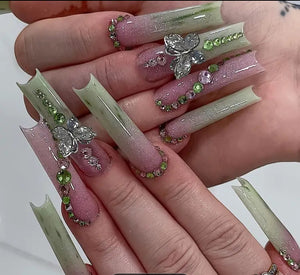 Pretty Nails: The Trees