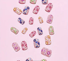 Load image into Gallery viewer, Pretty Nails: Flower Girl