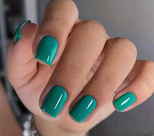 Pretty Nails: Winto Mint