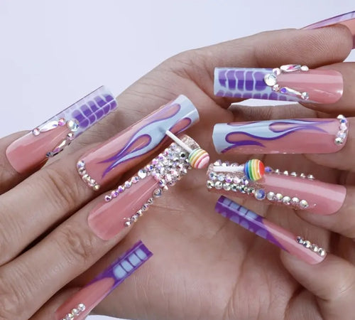 Pretty Nails: Guitar Hero