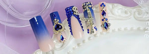 Pretty Nails: Queen Vibe