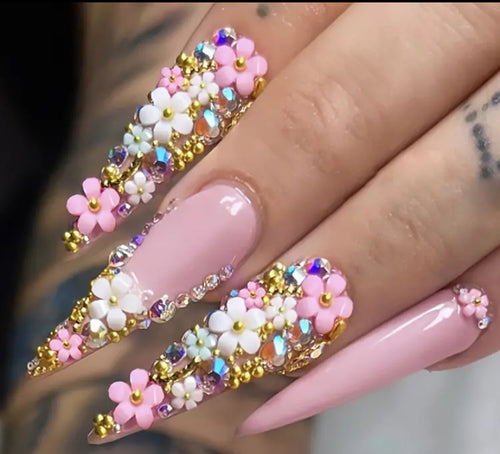 Pretty Nails: Rich