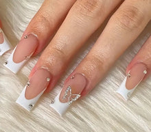 Load image into Gallery viewer, Pretty Nails: White Tails