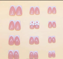 Load image into Gallery viewer, Pretty Nails: Bowed