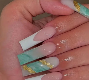 Pretty Nails: Land and Air