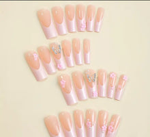 Load image into Gallery viewer, Pretty Nails: Prim 2