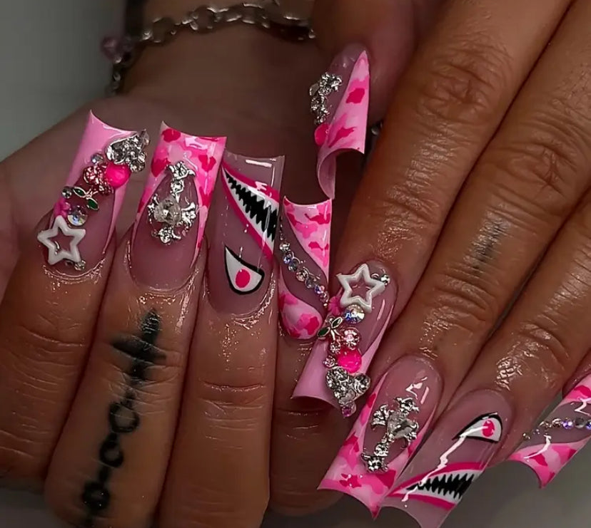 Pretty Nails: Sharks