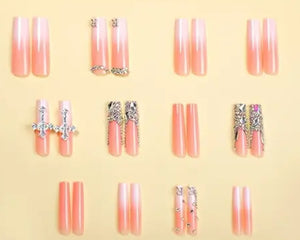 Pretty Nails: Cross